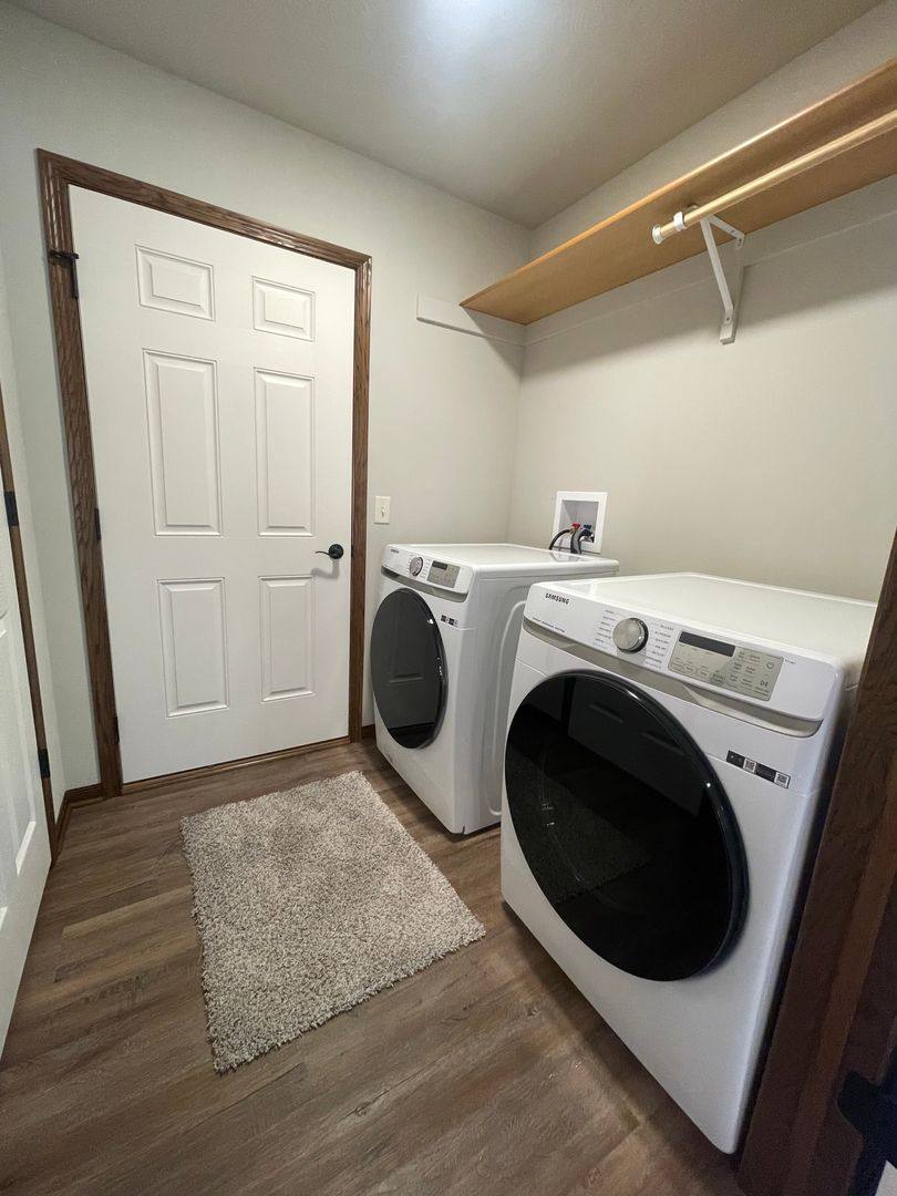 Apartment for rent at 88th & Holdrege, Lincoln, NE 68505