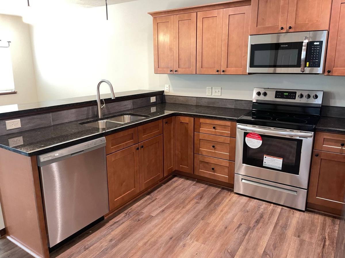 Apartment for rent at 88th & Holdrege, Lincoln, NE 68505