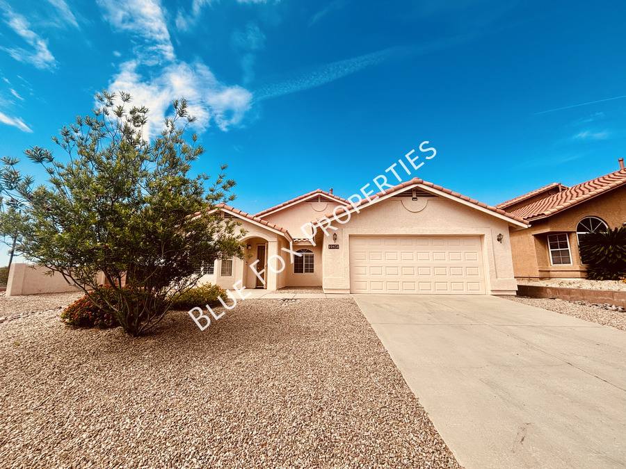 House for rent at 10451 N Calle Verano Seco, Tucson, AZ 85737