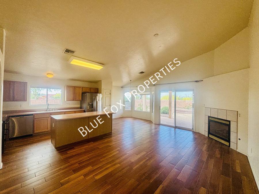 House for rent at 10451 N Calle Verano Seco, Tucson, AZ 85737