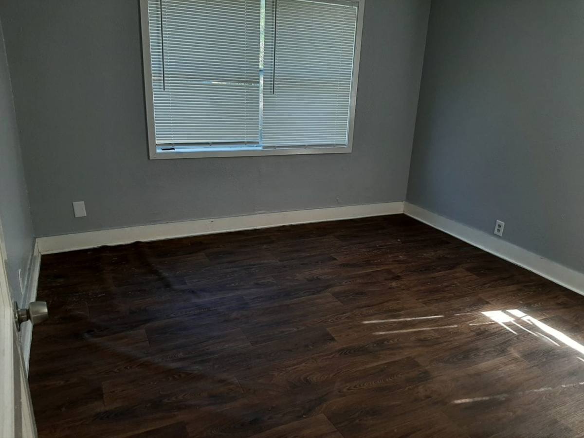 House for rent at 1711 N 11th St, Orange, TX 77630