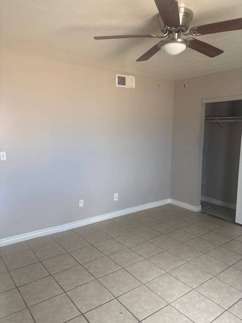 Apartment for rent at 4344 N Vornsand Dr, Las Vegas, NV 89115
