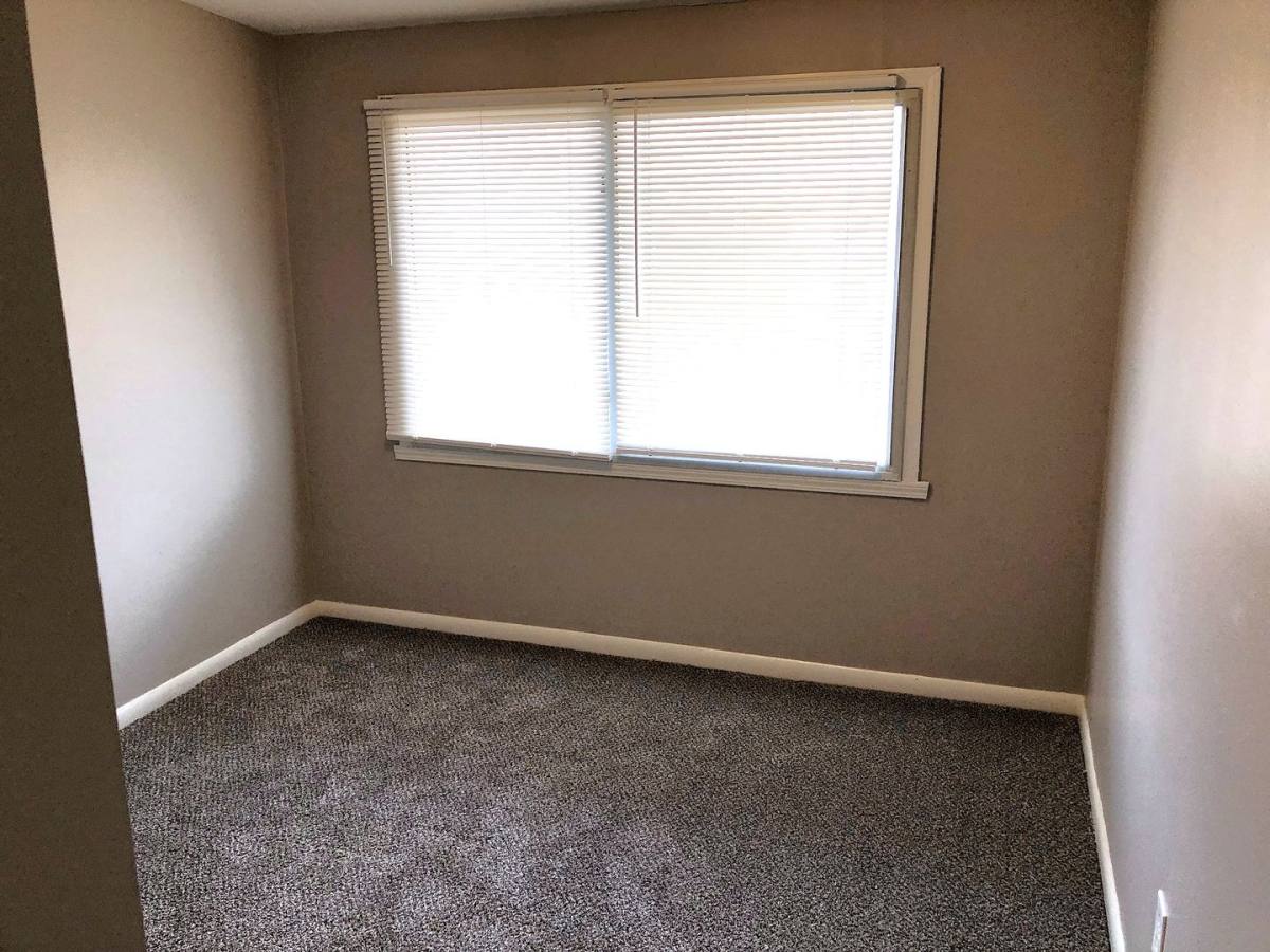 Apartment for rent at 709 N 13th Terrace, Leavenworth, KS 66048