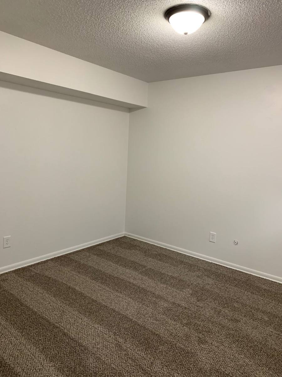 Apartment for rent at 1731 High St, Des Moines, IA 50309