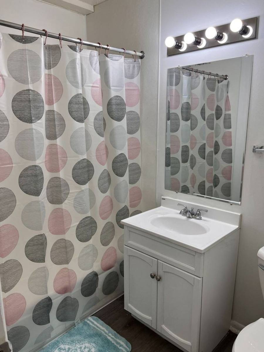 Apartment for rent at 1731 High St, Des Moines, IA 50309
