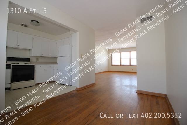 Apartment for rent at 1310 A St #5, Lincoln, NE 68502