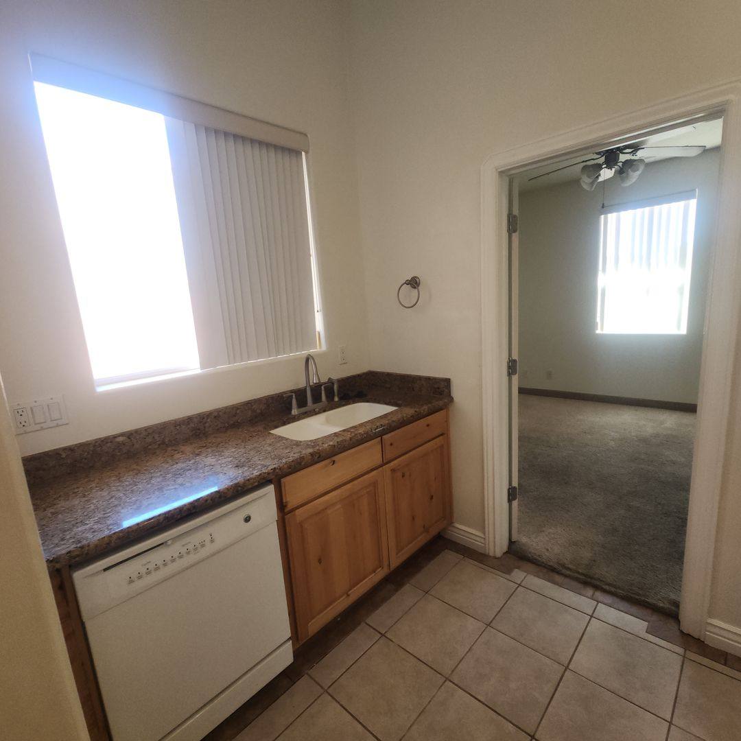 House for rent at 42 N Eastridge Dr, Saint George, UT 84790