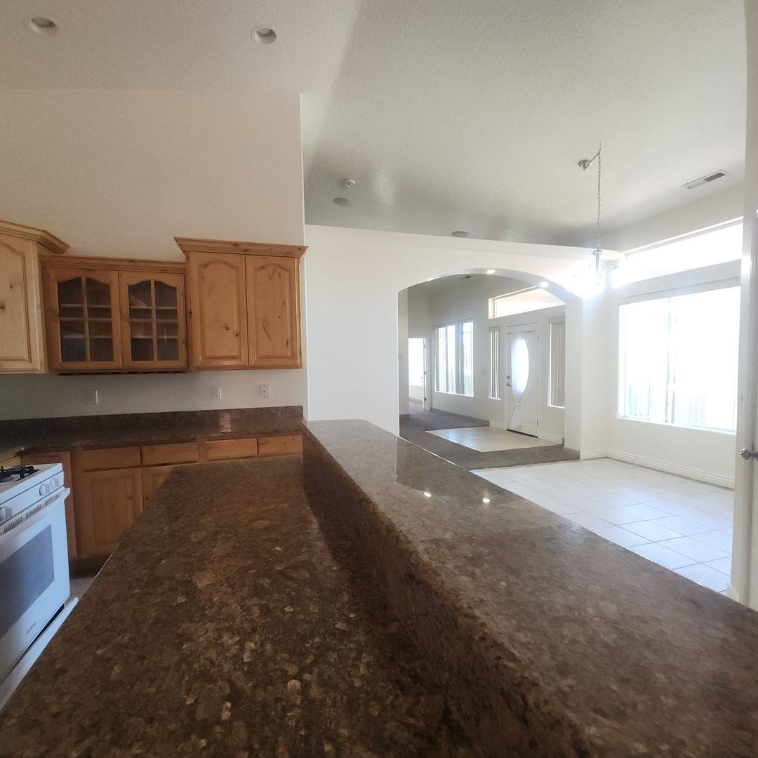 House for rent at 42 N Eastridge Dr, Saint George, UT 84790
