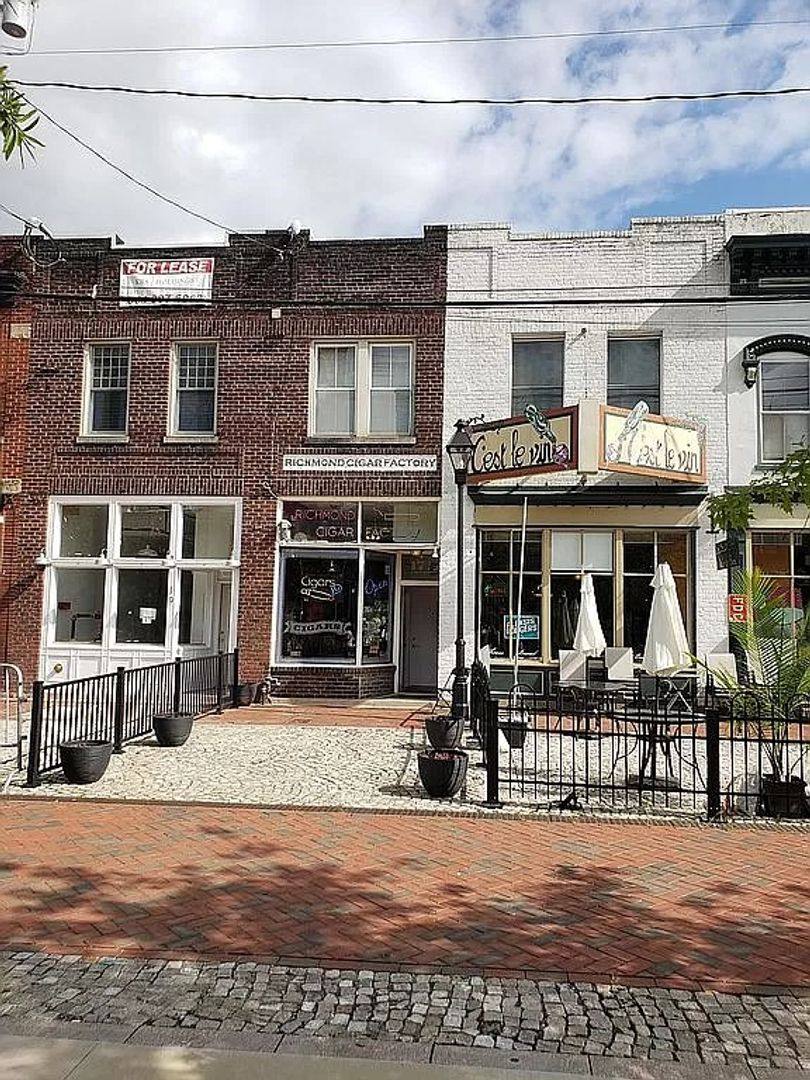 Apartment for rent at 17 1 2 N, Richmond, VA 23219