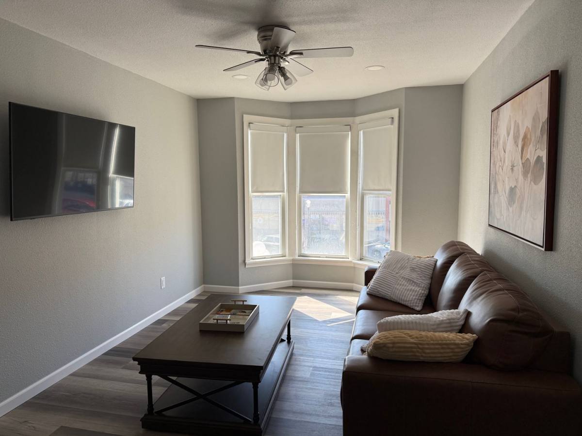 Apartment for rent at 19 1 2 S Jefferson #2, Iola, KS 66749