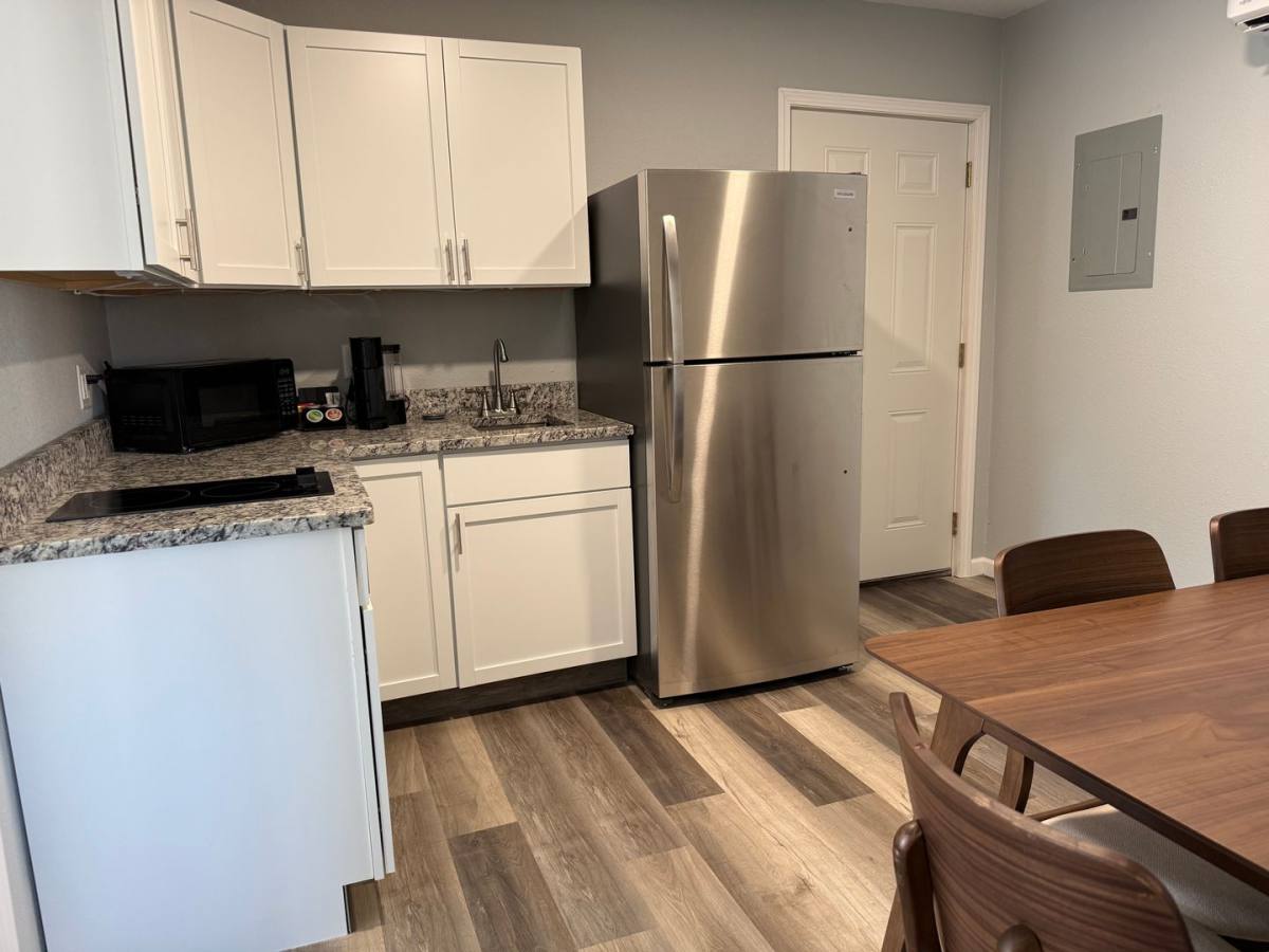 Apartment for rent at 19 1 2 S Jefferson #2, Iola, KS 66749