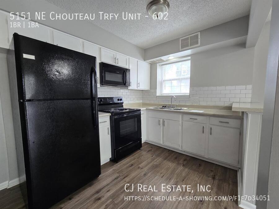 Apartment for rent at 5151 NE Chouteau Trafficway #602, Kansas City, MO 64119