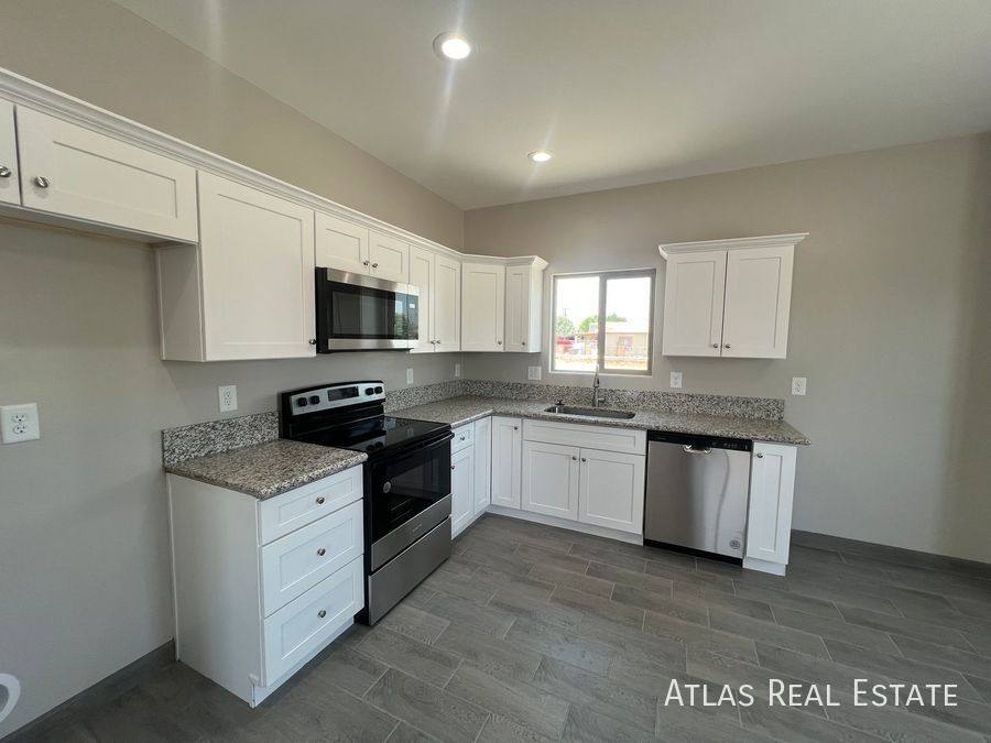 Apartment for rent at 808 E 35th St #1, Tucson, AZ 85713