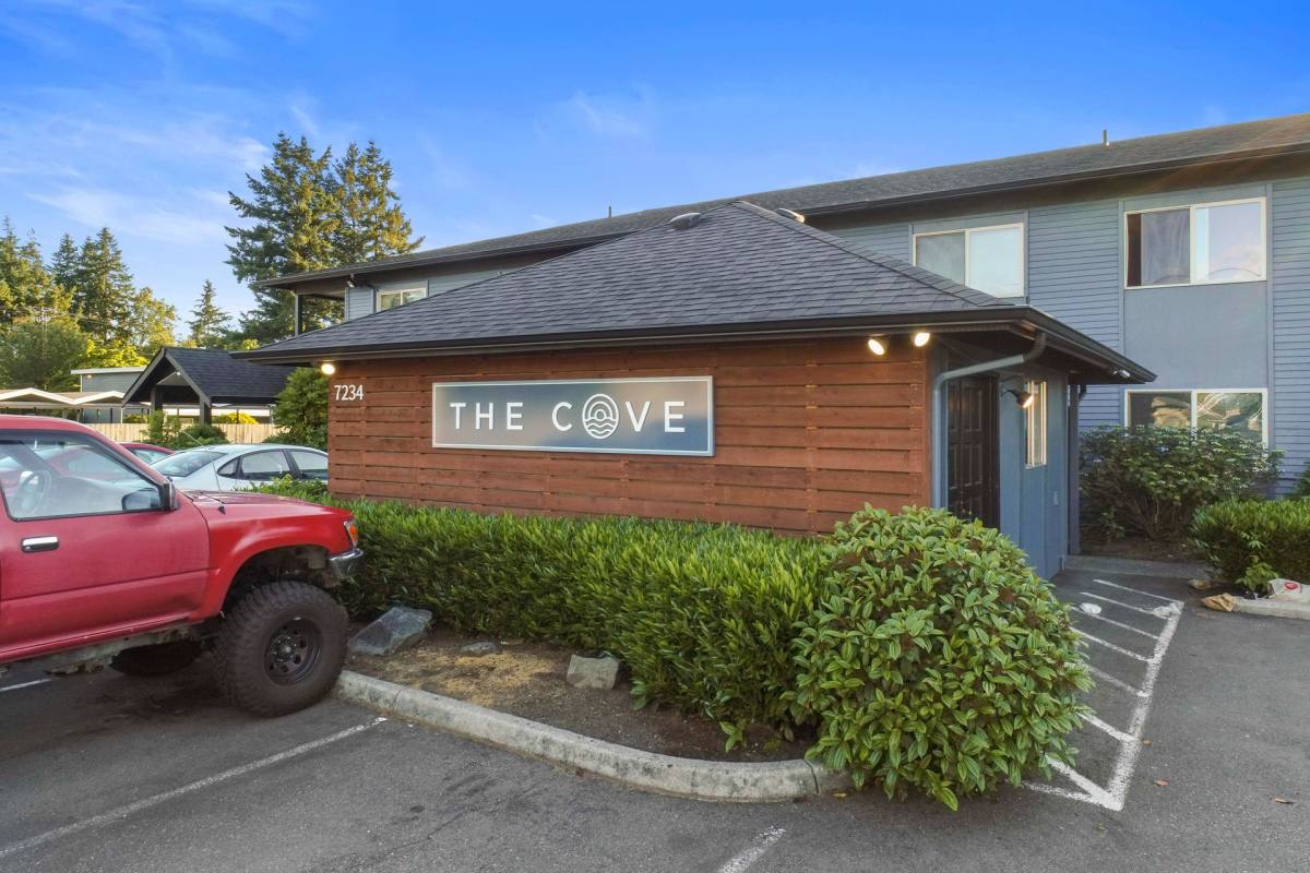 Apartment for rent at 7234 47th Ave NE, Marysville, WA 98270
