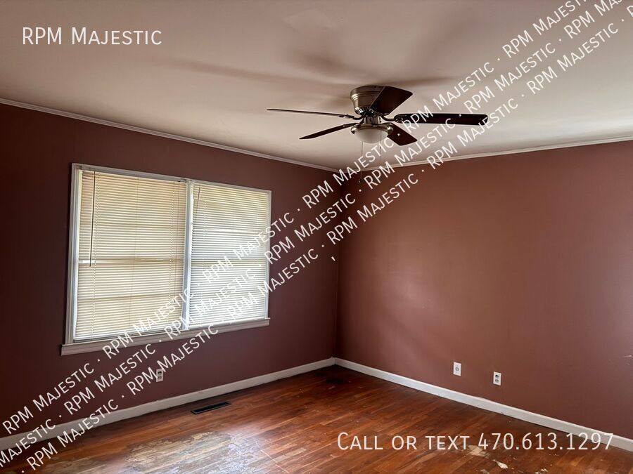 House for rent at 5247 Scofield Rd, Atlanta, GA 30349