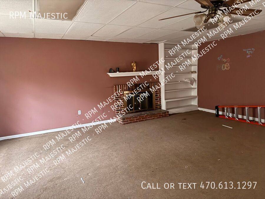House for rent at 5247 Scofield Rd, Atlanta, GA 30349