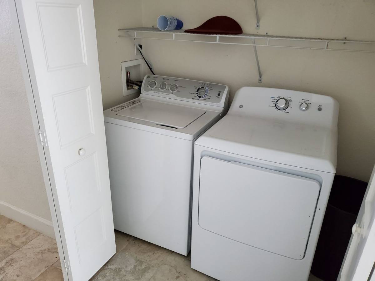 Townhouse for rent at 3306 Hill St, New Smyrna Beach, FL 32169
