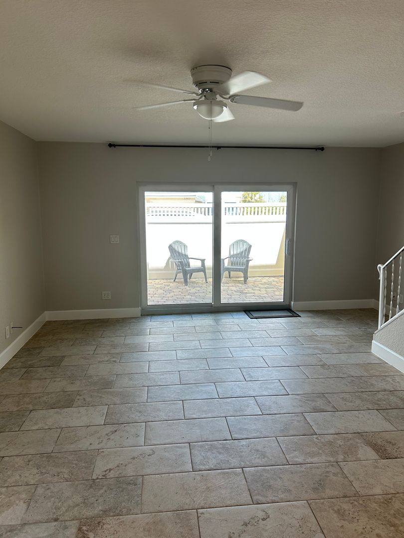 Townhouse for rent at 3306 Hill St, New Smyrna Beach, FL 32169