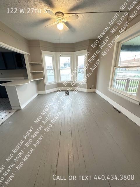 Apartment for rent at 122 W 27th St, Lorain, OH 44055