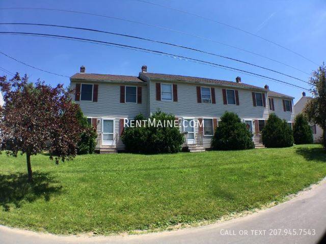 Apartment for rent at 71 Valley View Lane #B, Bangor, ME 04401
