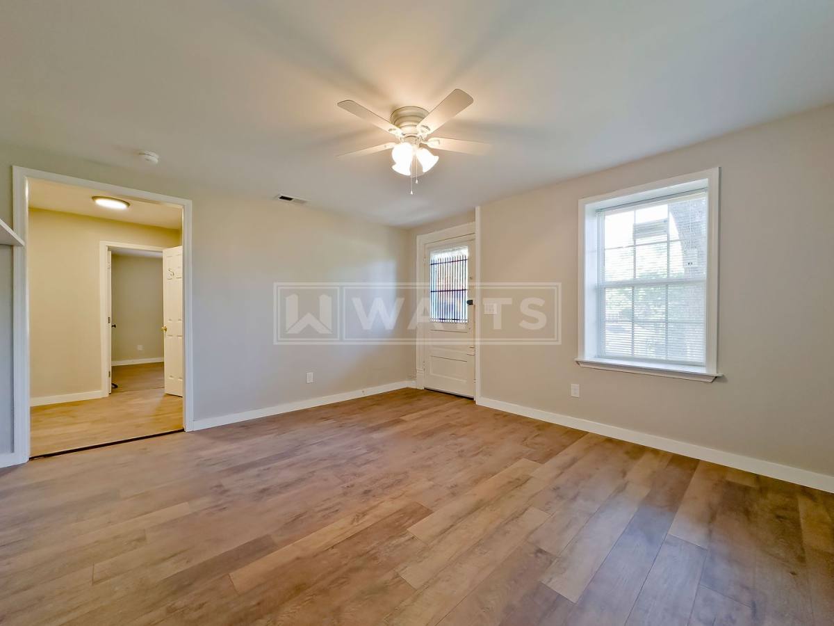 Apartment for rent at 1022 28th Place S, Birmingham, AL 35205