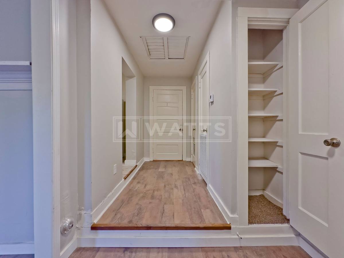 Apartment for rent at 1022 28th Place S, Birmingham, AL 35205
