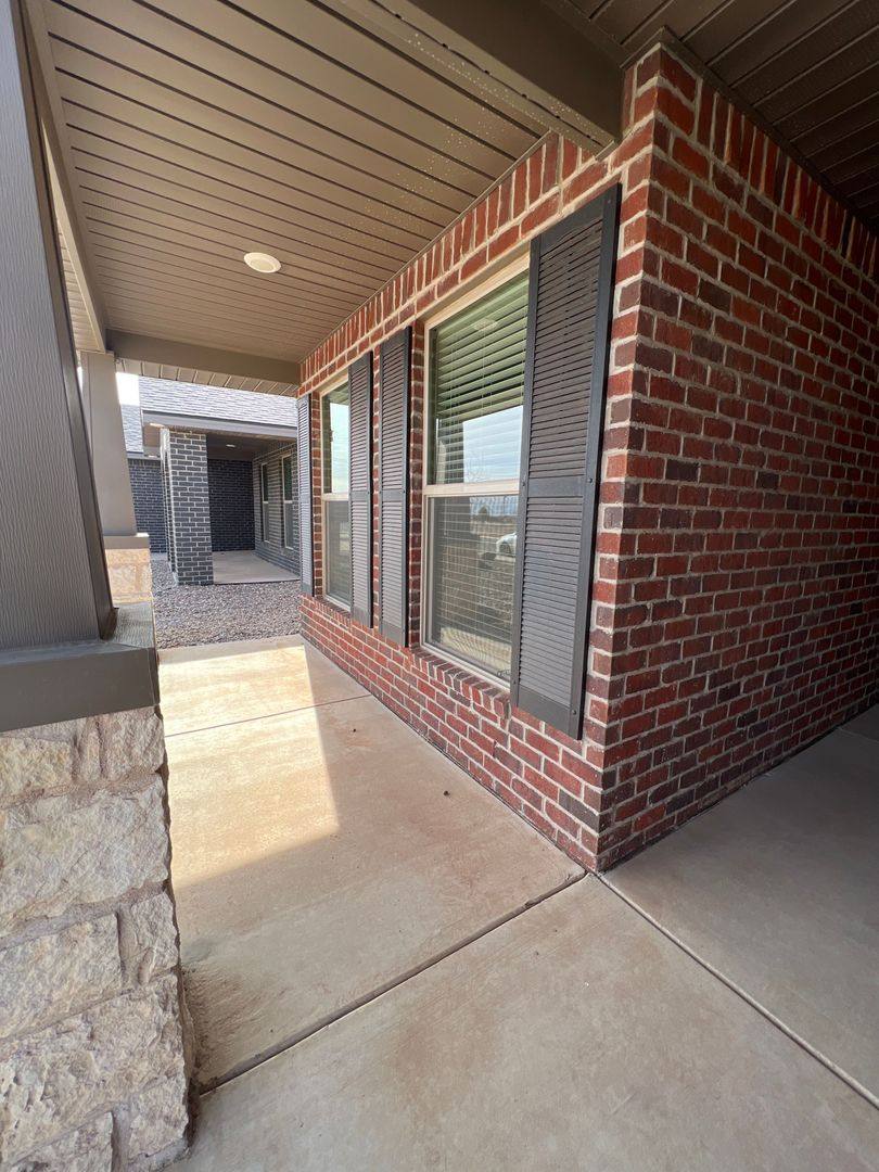 House for rent at 1910 S Cr, Midland, TX 79706