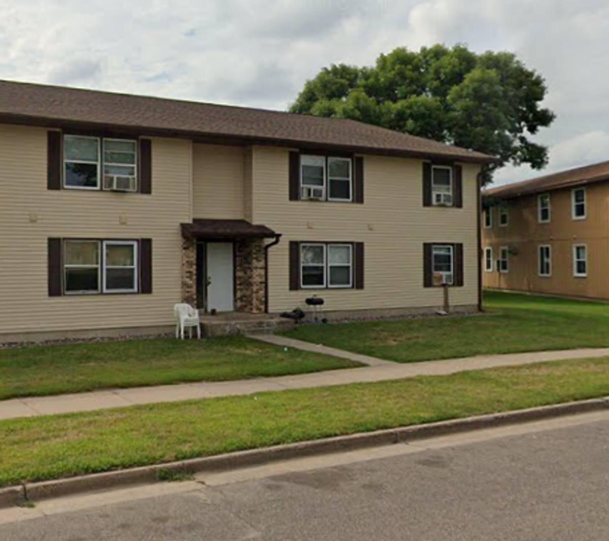 Apartment for rent at 1132 Imperial Circle, Eau Claire, WI 54701