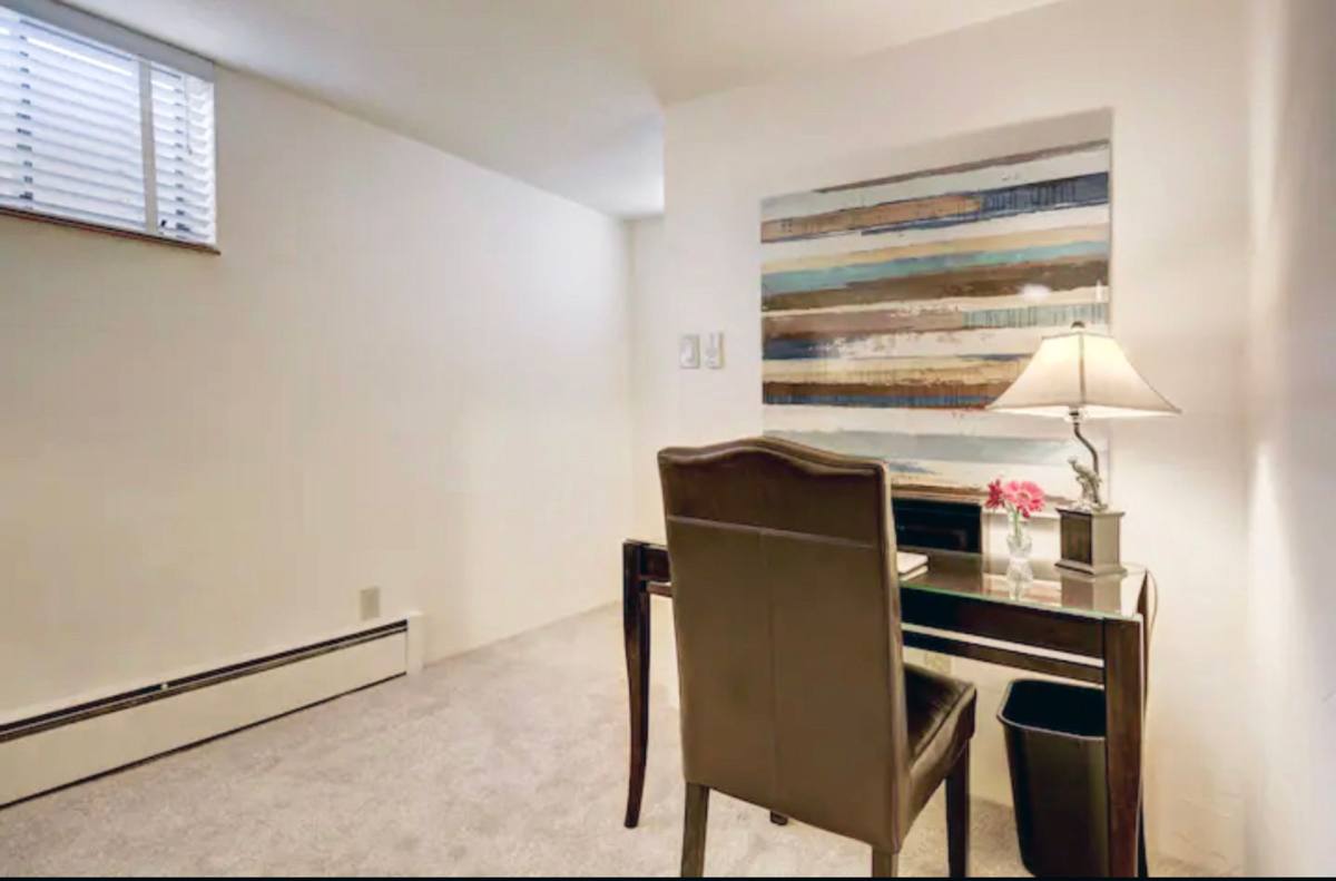 Apartment for rent at 805 S Ogden St, Denver, CO 80209
