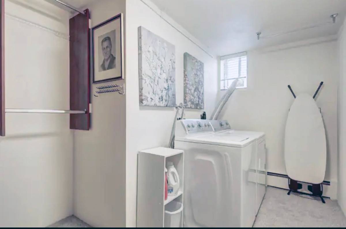 Apartment for rent at 805 S Ogden St, Denver, CO 80209
