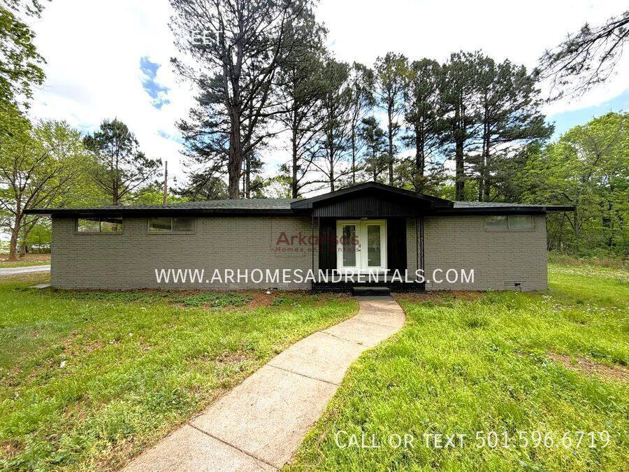 House for rent at 310 E Third St, Bradford, AR 72020