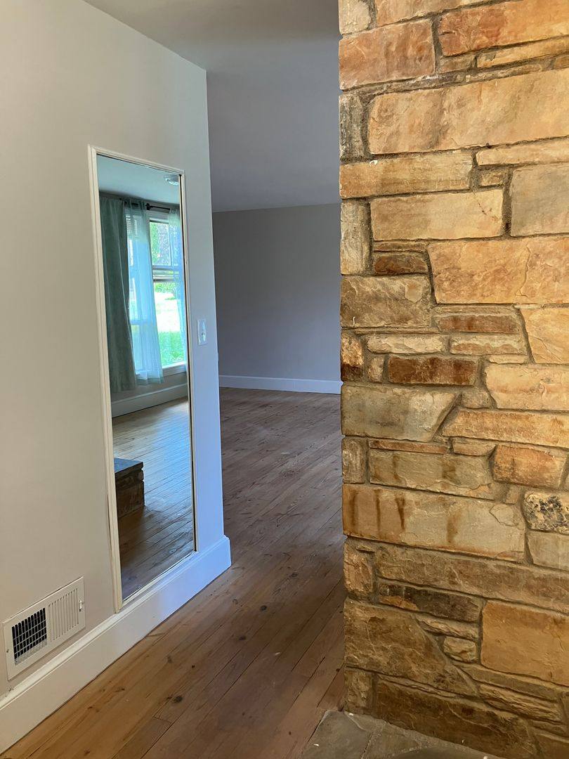 House for rent at 122 W Scanlon St, Culpeper, VA 22701