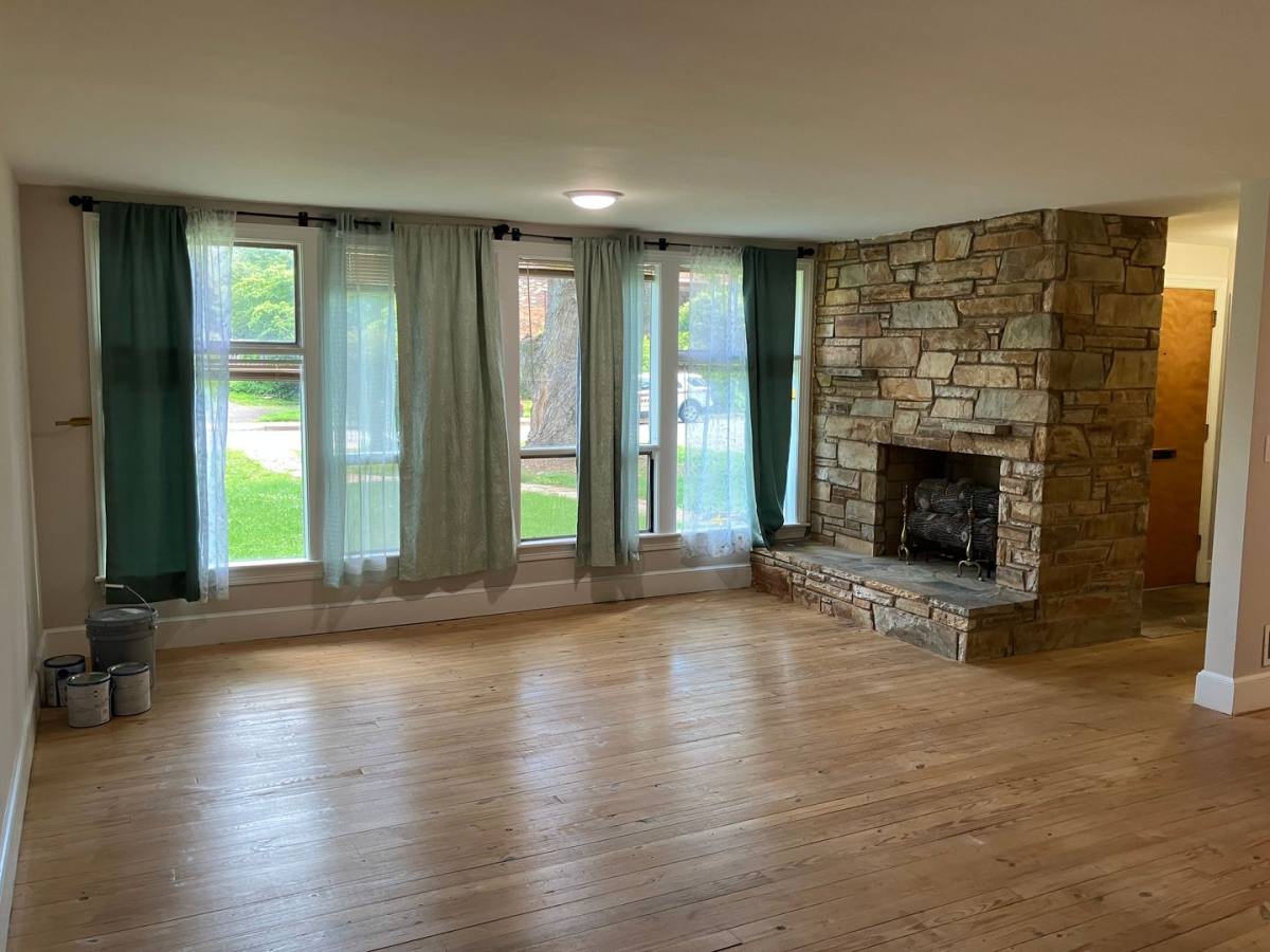 House for rent at 122 W Scanlon St, Culpeper, VA 22701