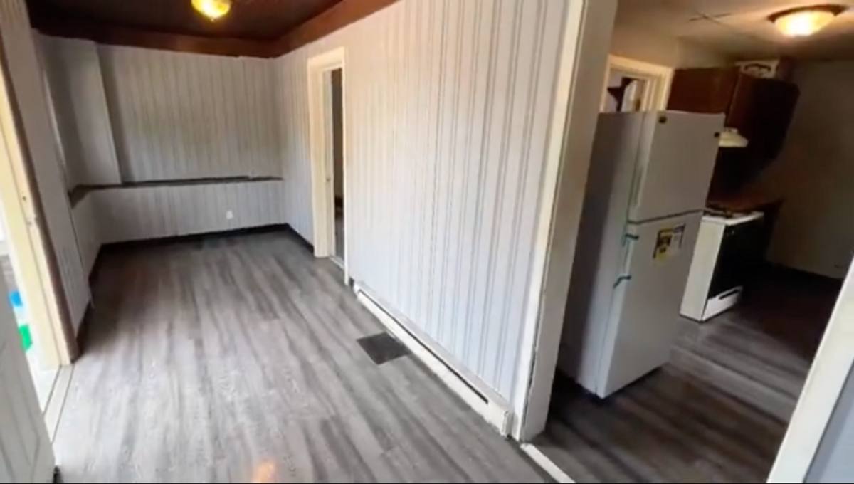 Apartment for rent at 401 W Marion St, Elkhart, IN 46516