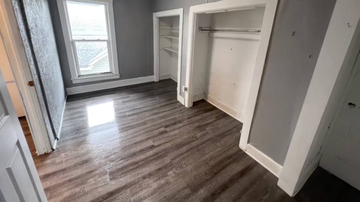 Apartment for rent at 401 W Marion St, Elkhart, IN 46516