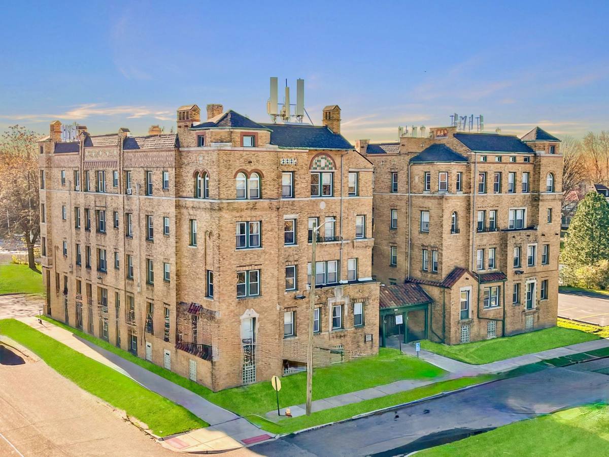 Apartment for rent at 1415 Glynn Court, Detroit, MI 48206