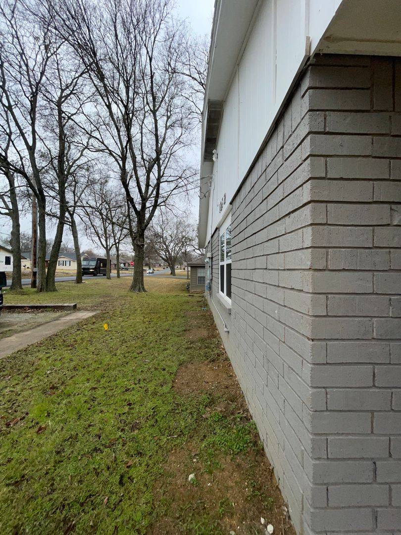 Apartment for rent at 1222 W Brooks, Claremore, OK 74017