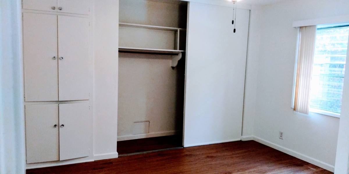 Apartment for rent at 1555 S Hayworth Ave #5, Los Angeles, CA 90035