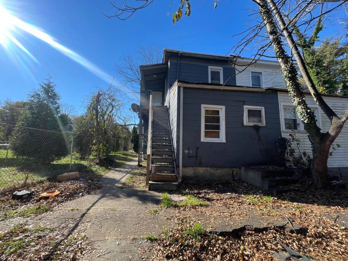 Apartment for rent at 31 Ellis St, Bridgeton, NJ 08302