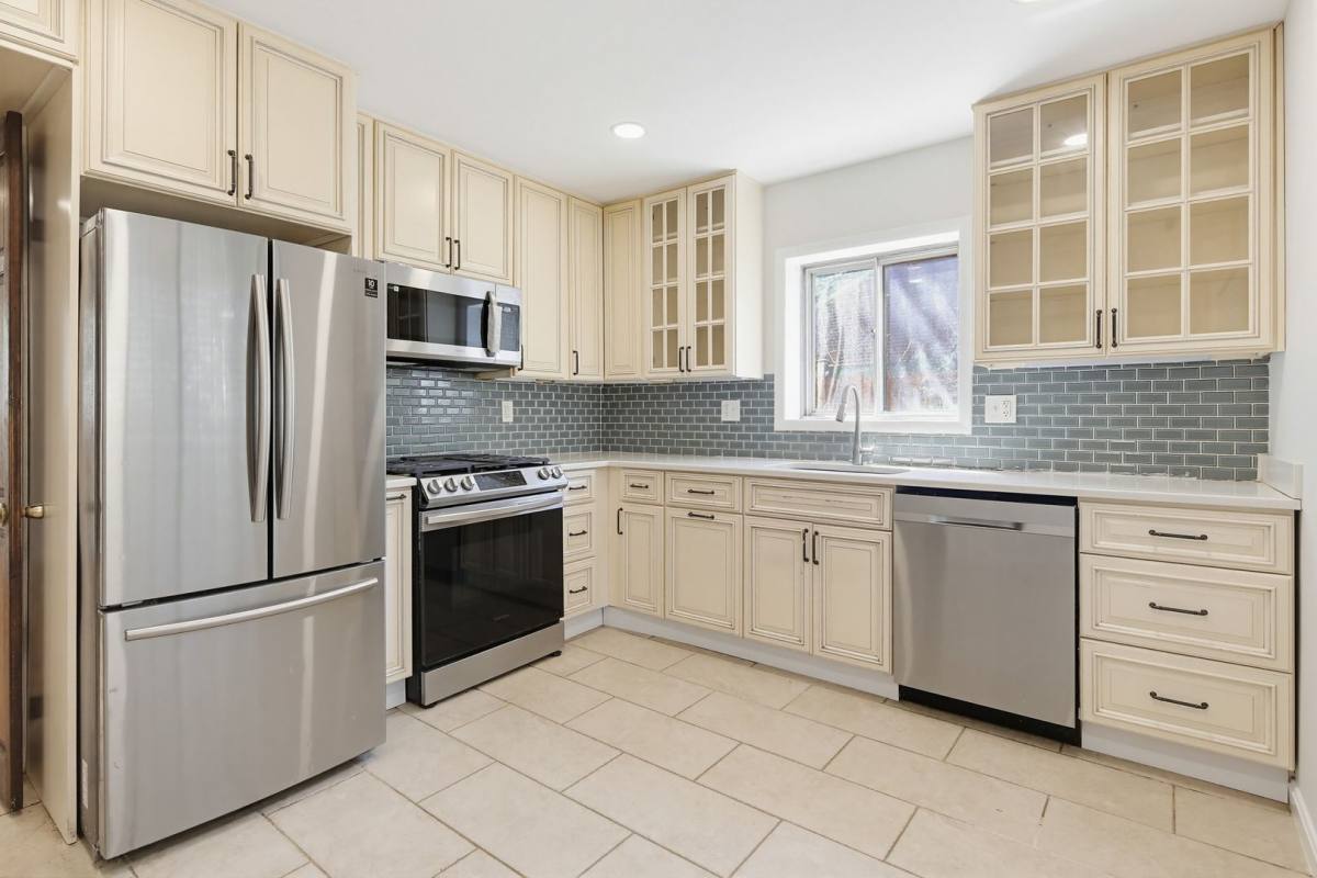 House for rent at 9717 Hedin Dr, Silver Spring, MD 20903