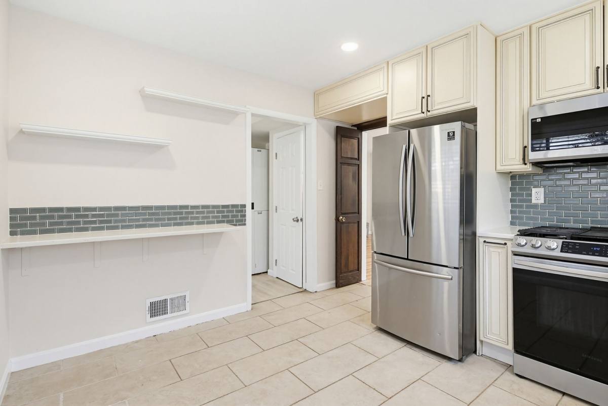 House for rent at 9717 Hedin Dr, Silver Spring, MD 20903