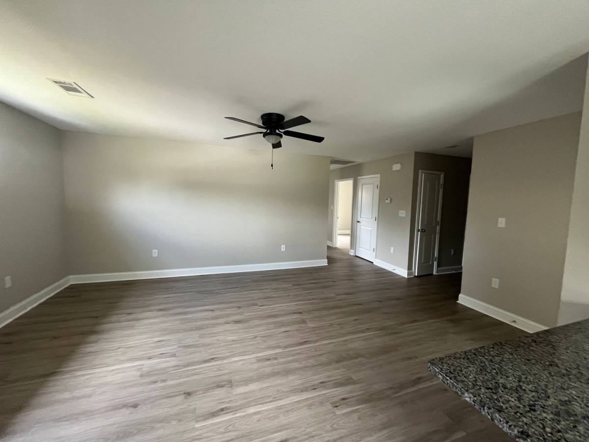 Apartment for rent at 815 817 Ellis St, Jacksonville, AR 72076