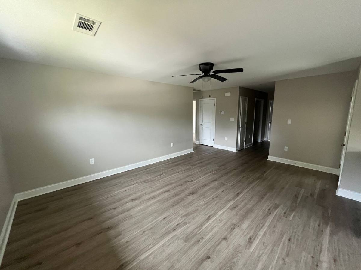Apartment for rent at 815 817 Ellis St, Jacksonville, AR 72076