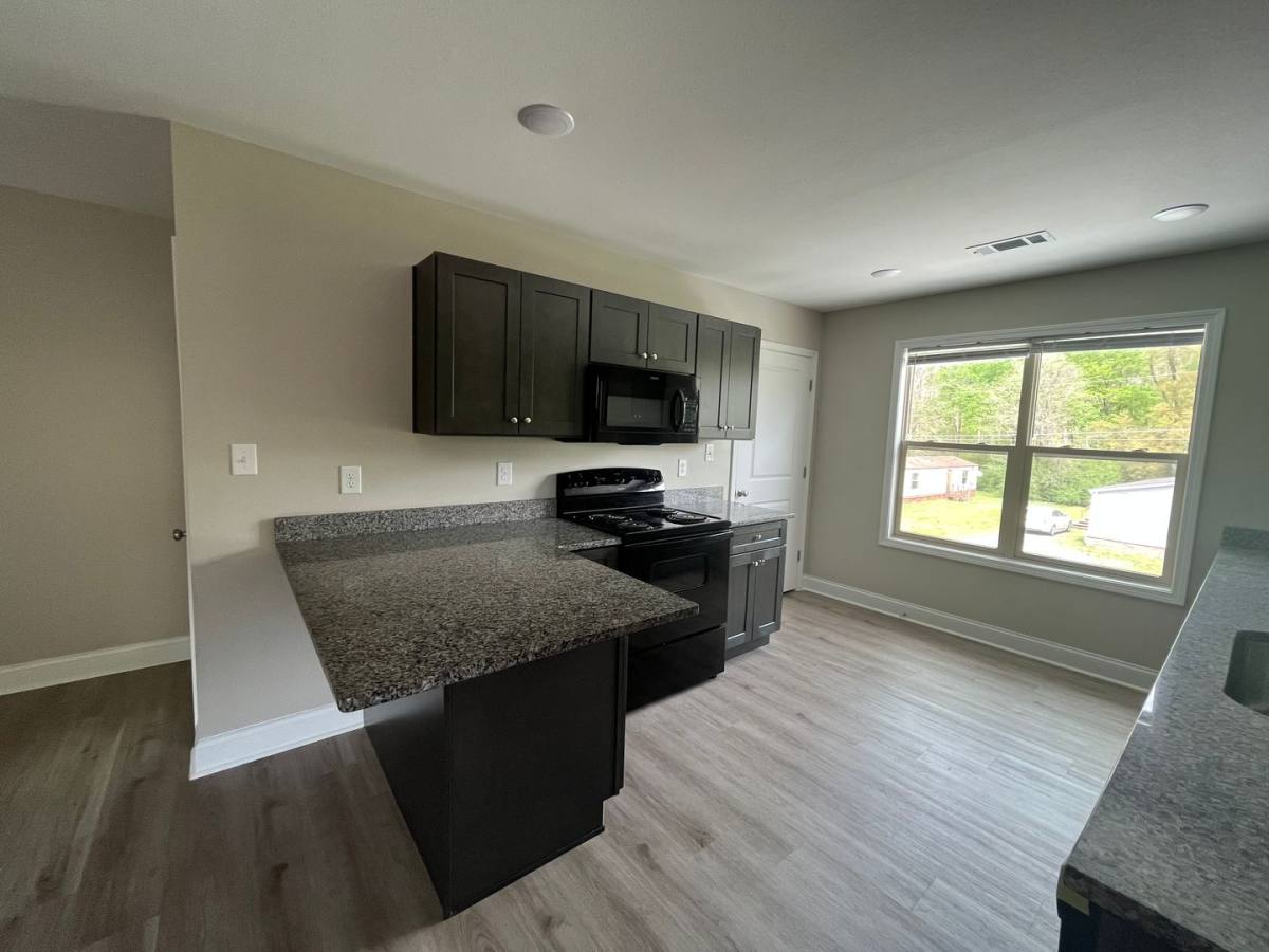 Apartment for rent at 815 817 Ellis St, Jacksonville, AR 72076