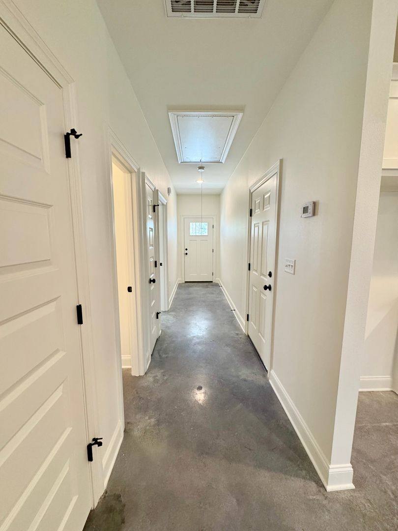 Townhouse for rent at 8073 Arnold Rd #3B, Denham Springs, LA 70726