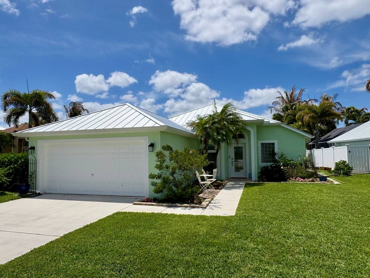 House for rent at 420 NW Emilia Way, Jensen Beach, FL 34957