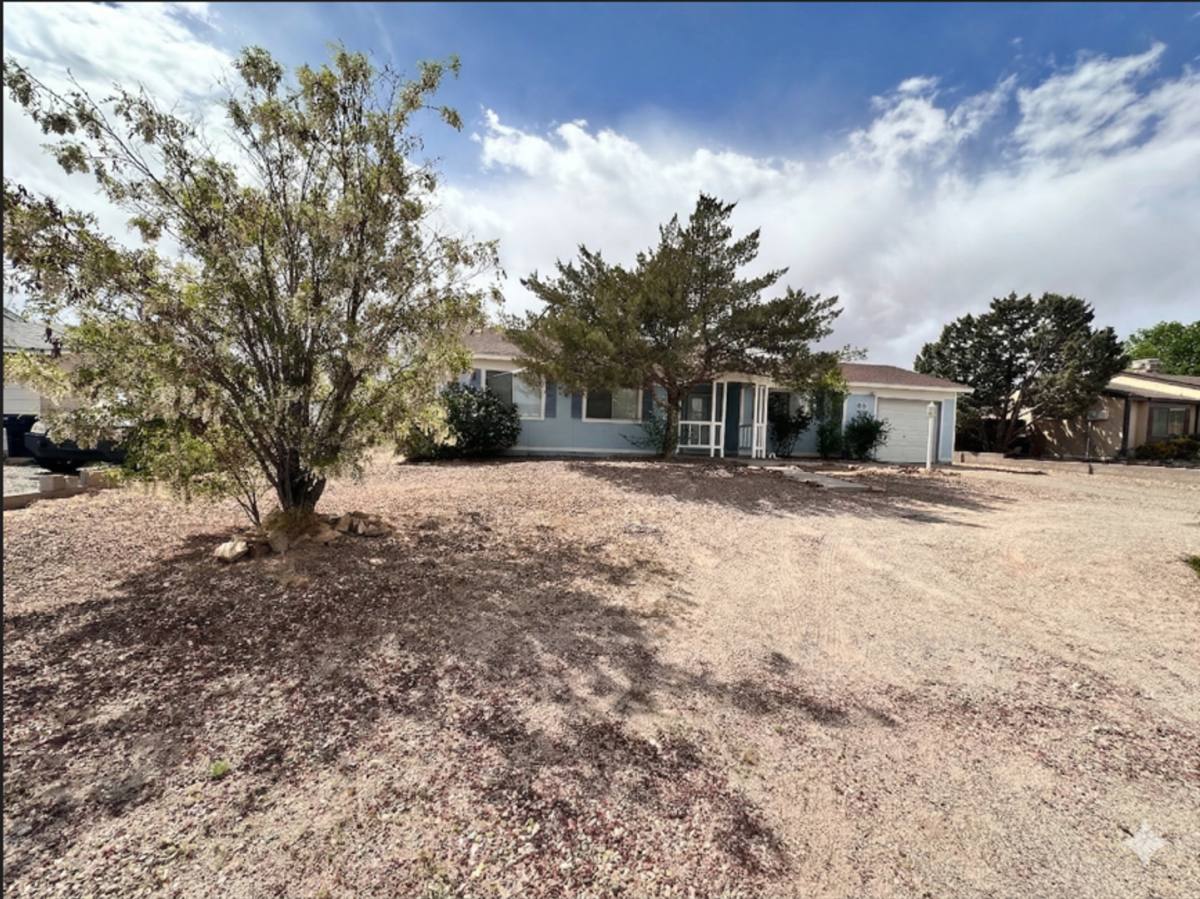 House for rent at 874 Baltic Ave SE, Rio Rancho, NM 87124