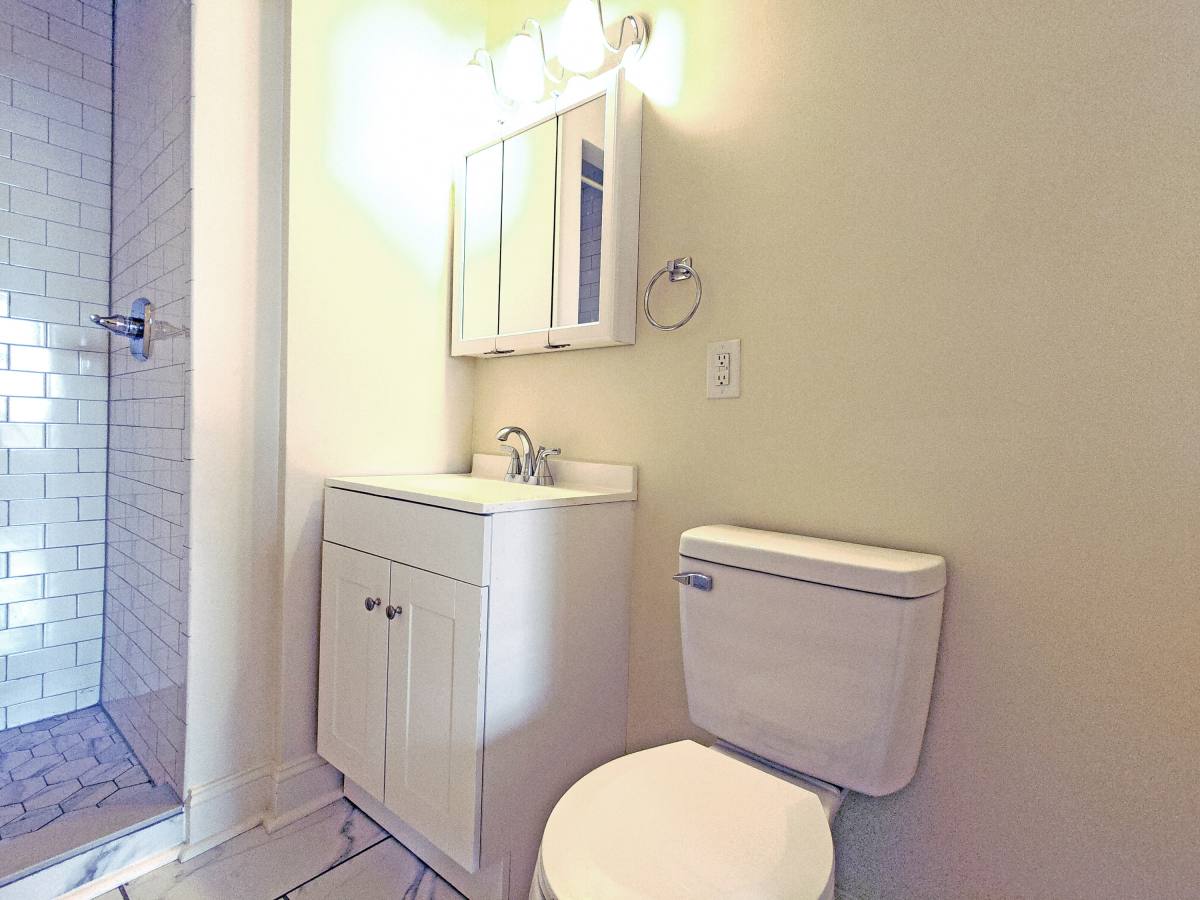 Apartment for rent at 1812 Eutaw Place #410, Baltimore, MD 21217
