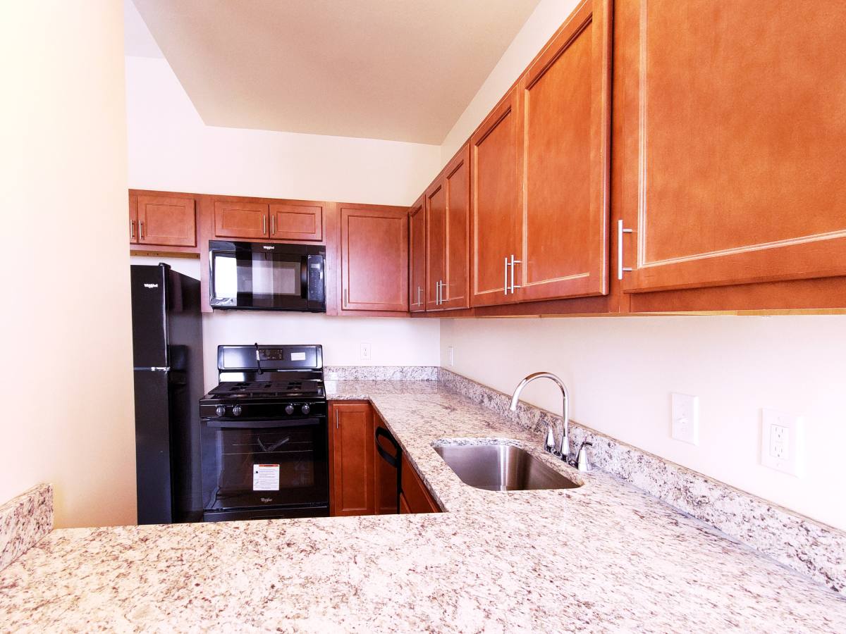 Apartment for rent at 1812 Eutaw Place #410, Baltimore, MD 21217