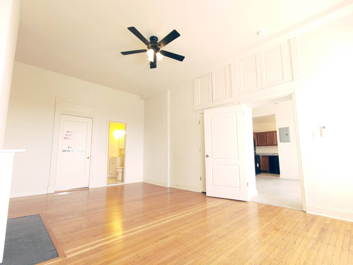 Apartment for rent at 1812 Eutaw Place #410, Baltimore, MD 21217